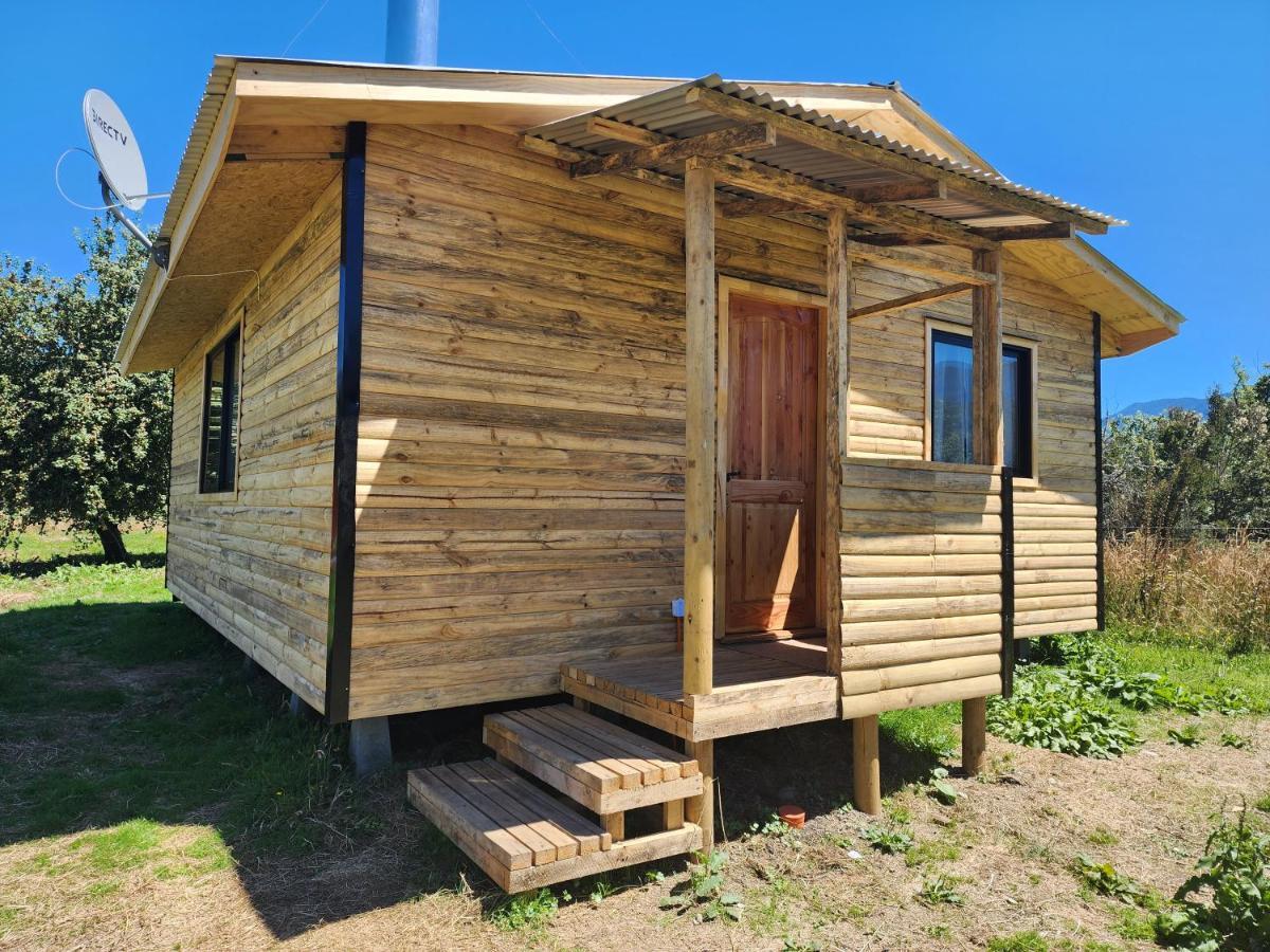 Cabanas P Y R Los Canelos Hornopiren Exterior foto